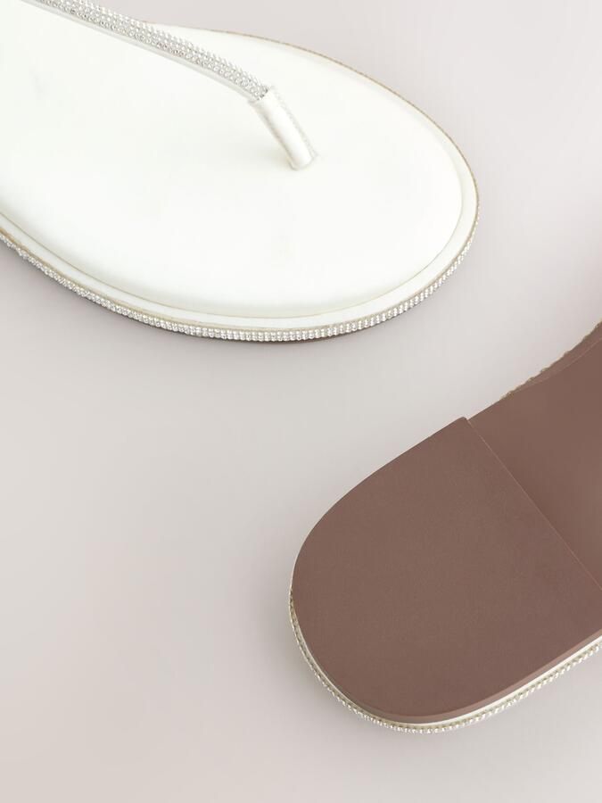 Next Dames Bling sandalen met T-bandje Crème - Foto 5