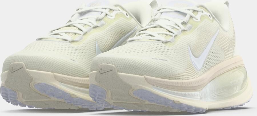 NIKE Loopschoen 'Vomero 18 Ess' beige wit offwhite - Foto 7