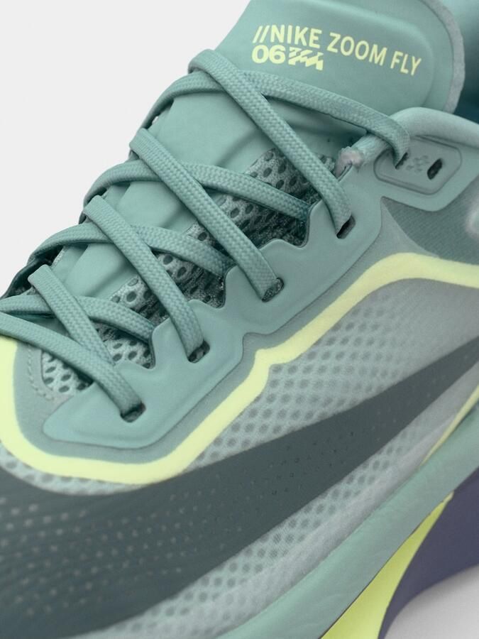 NIKE Loopschoen 'Zoom Fly 6' geel groen pastelgroen - Foto 3