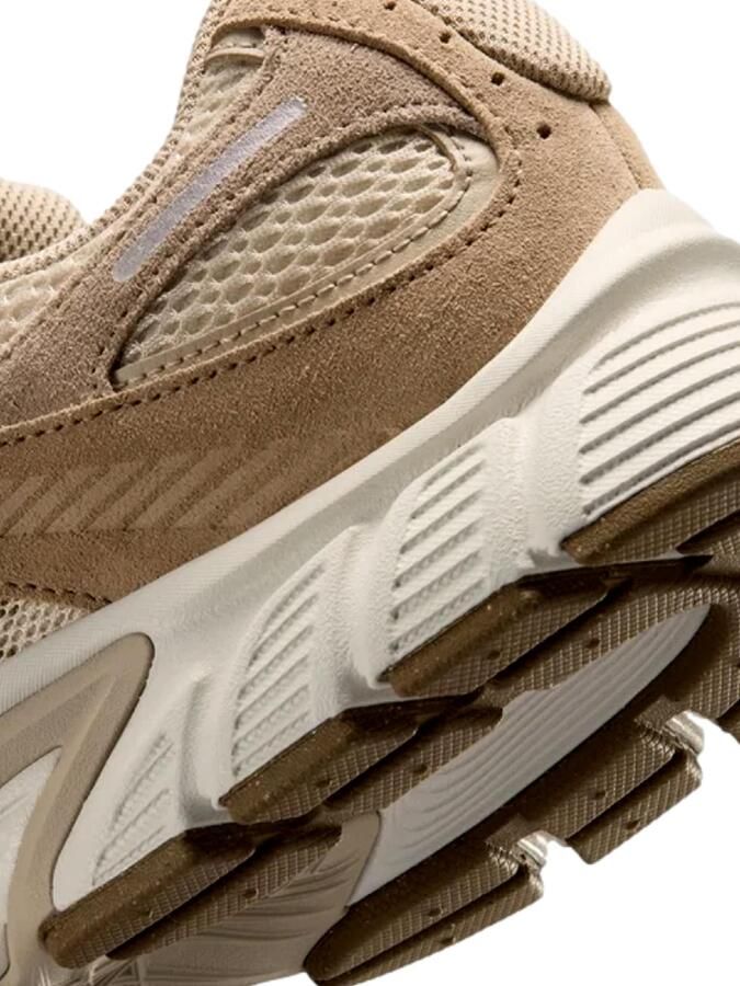 Nike Sneakers V5 RNR Suede Lichtkaki Zwart Kaki in de woestijn - Foto 4