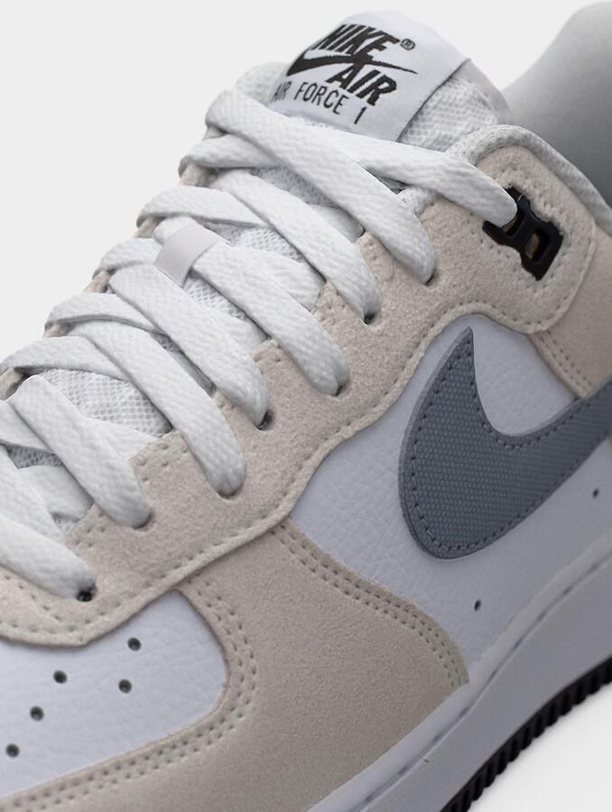 Nike Sportswear Sneakers laag 'AIR FORCE 1 '07 LV8' beige saffier wit - Foto 3