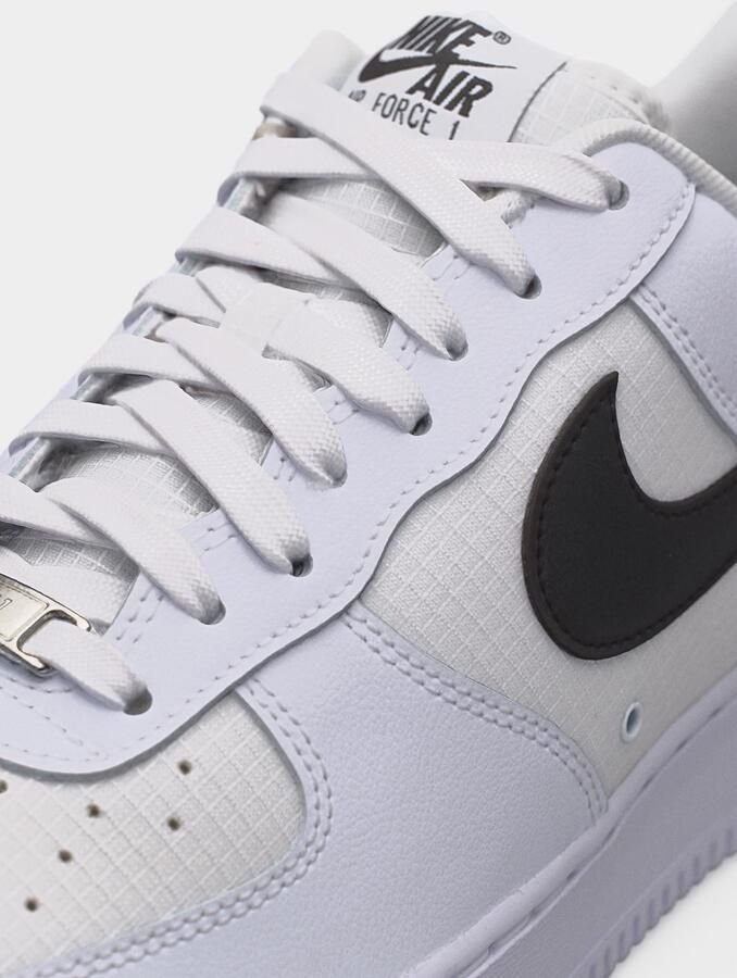 Nike Sportswear Sneakers laag 'Air Force 1 '07 LV8 Tech' zwart wit natuurwit - Foto 4