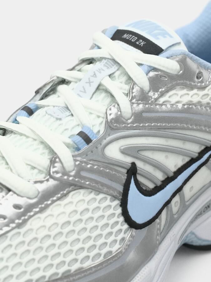 Nike Damesschoenen met reflecterende accenten Air Max Moto 2K Wit- Dames Wit - Foto 2