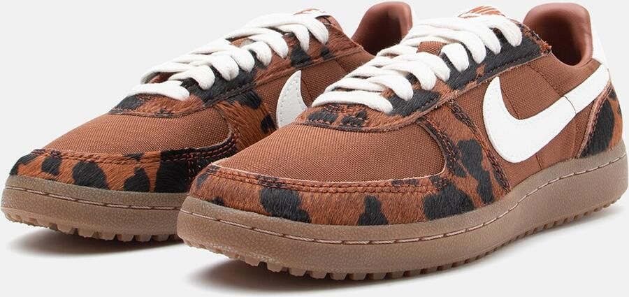 Nike Sportswear Sneakers laag 'Field General' bruin zwart wit - Foto 4