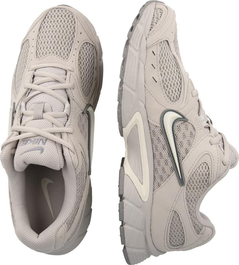 Nike Sportswear Sneakers laag 'V5 RNR' beige stone grey - Foto 6