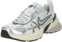 Nike Schoenen V2K Run Summit White Pure Platinum Light Iron Ore Metallic Silver- Dames Summit White Pure Platinum Light Iron Ore Metallic Silver - Thumbnail 2