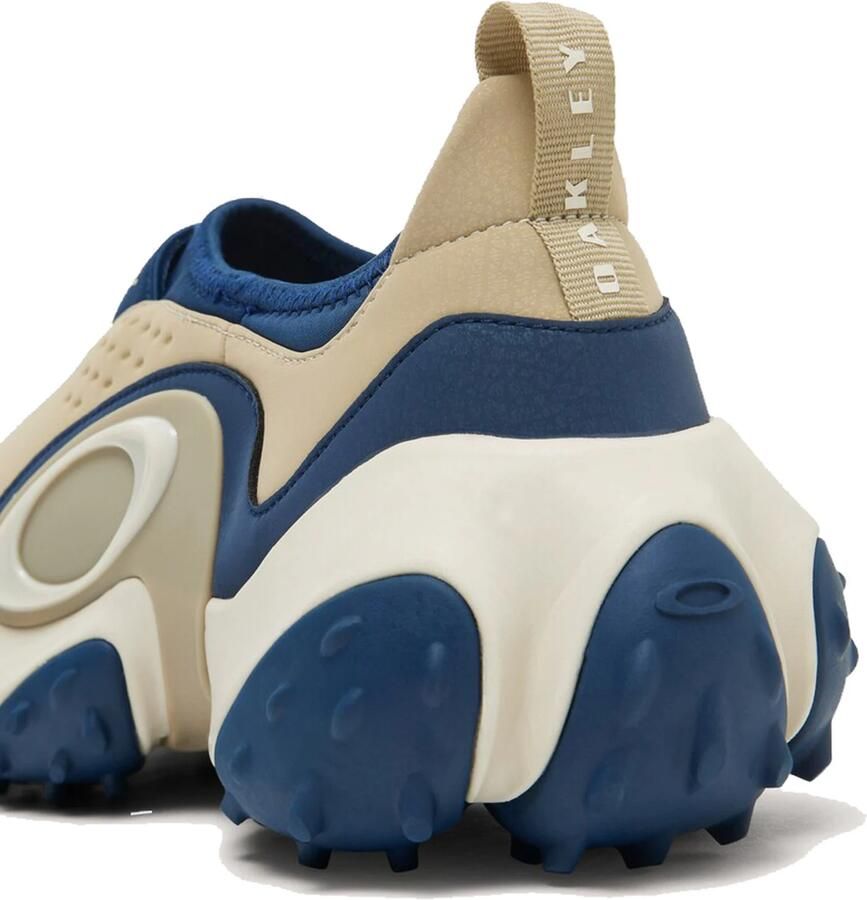 OAKLEY Sneakers laag 'FOF100539 EDGE ICON MIST PEBBLE' beige donkerblauw - Foto 2