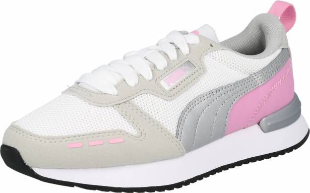 Puma Sneakers