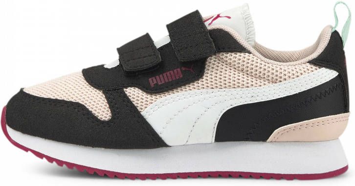 Puma Sneakers