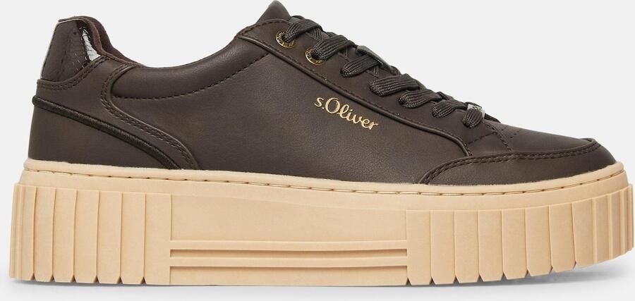 S.Oliver female Trainers met plateauzool en leo-detail