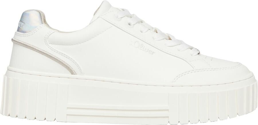 S.Oliver female Trainers met plateauzool en leo-detail