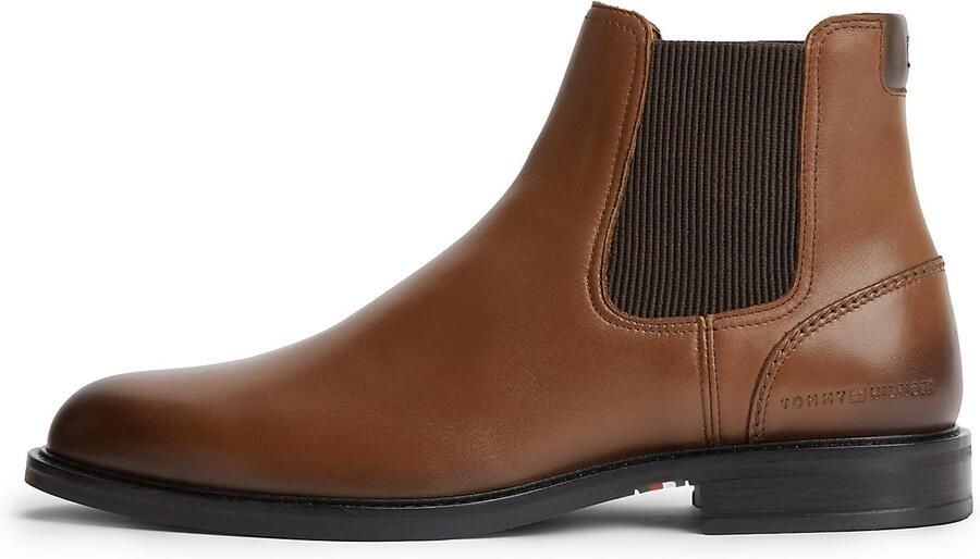 TOMMY HILFIGER Chelsea boots 'Corporate' bruin
