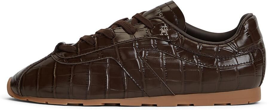 TOMMY HILFIGER Sneakers laag 'Bella' chocoladebruin