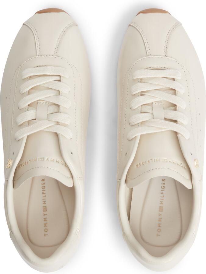TOMMY HILFIGER Sneakers laag 'TH Monogram Plaque' crème - Foto 6