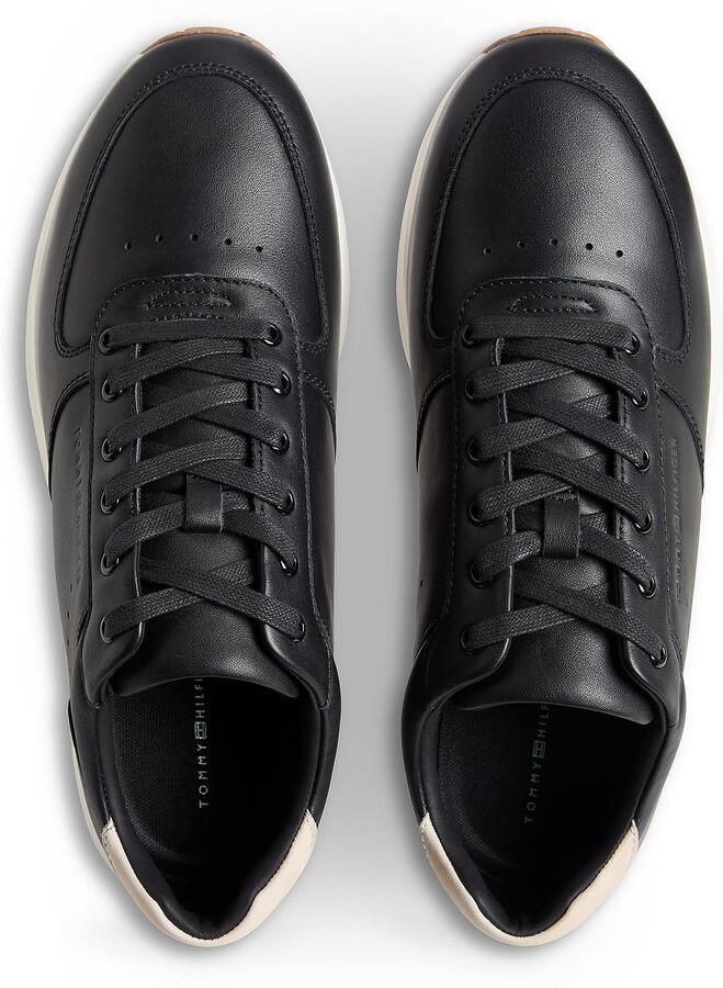 TOMMY HILFIGER Sneakers laag zwart wit - Foto 4
