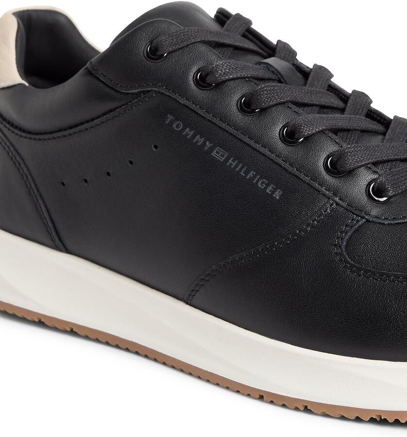 TOMMY HILFIGER Sneakers laag zwart wit - Foto 2