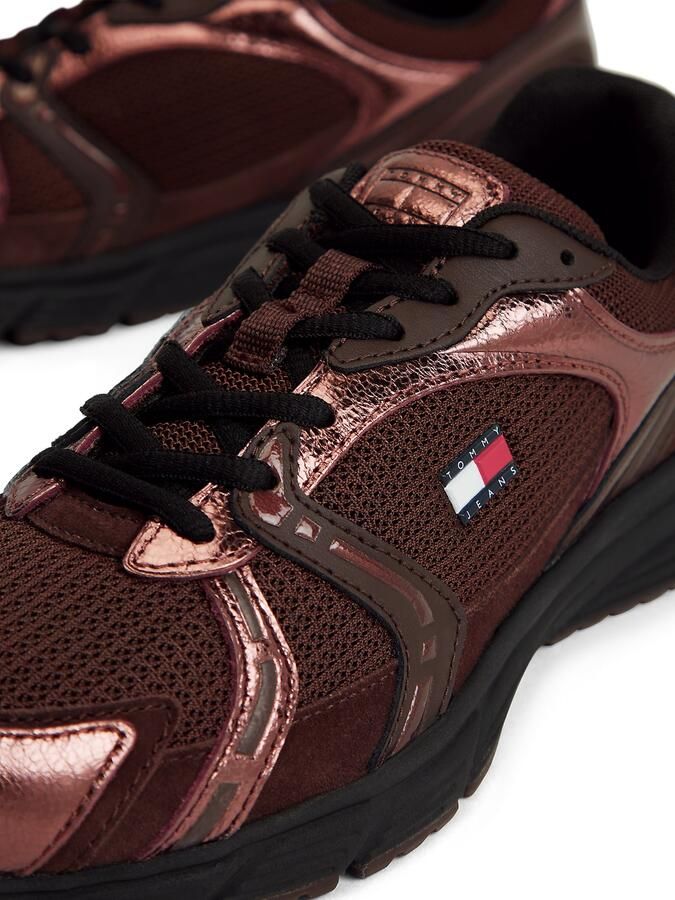 Tommy Jeans Sneakers laag chocoladebruin donkerbruin rood wit - Foto 4