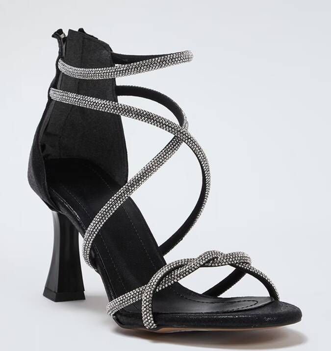 Trendyol Sandalen met riem