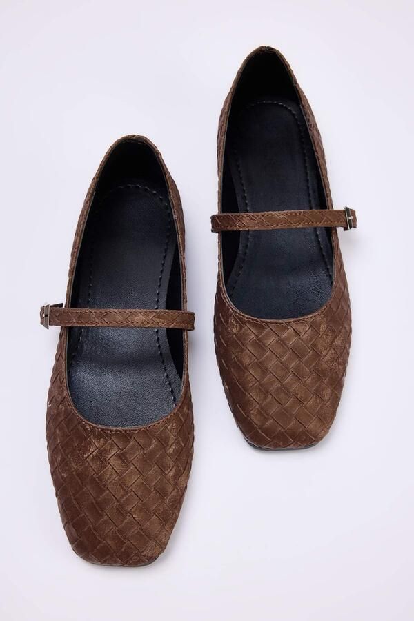 Trendyol Ballerina met riempjes chocoladebruin - Foto 4