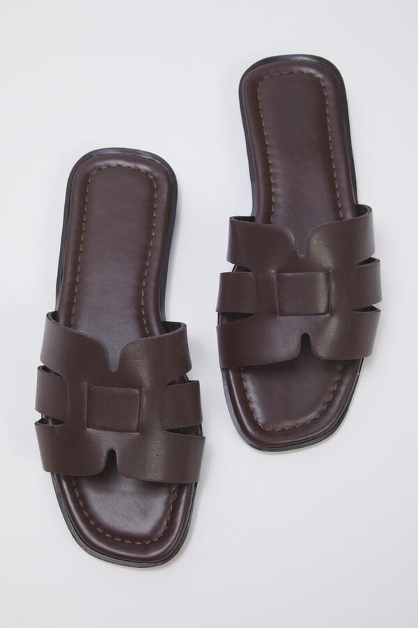 TRENDYOL SHOES Bitter Coffee Single Band Dagelijkse Damespantoffels Takss24Te00010 - Foto 4