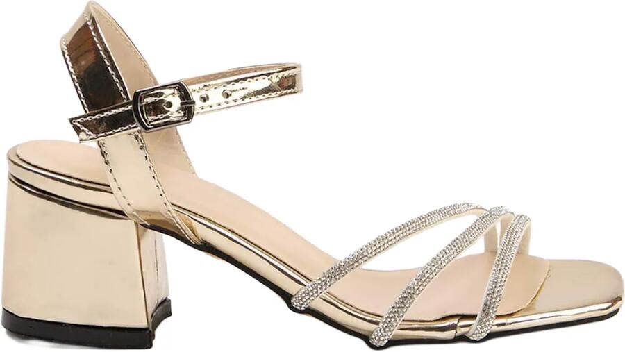 Trendyol Sandalen met riem goud