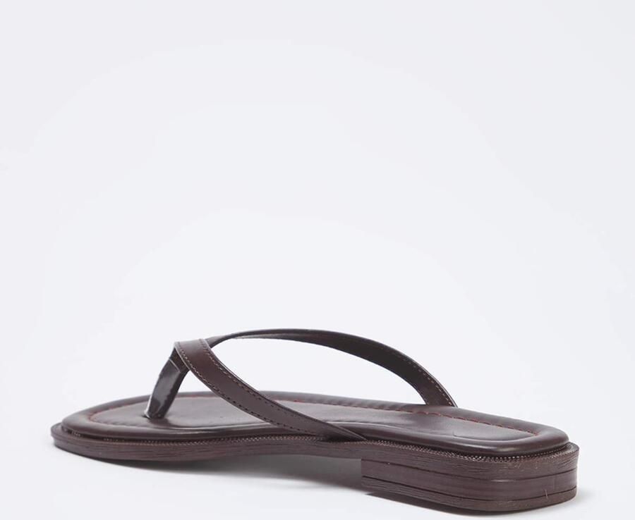 Trendyol Teenslipper bruin