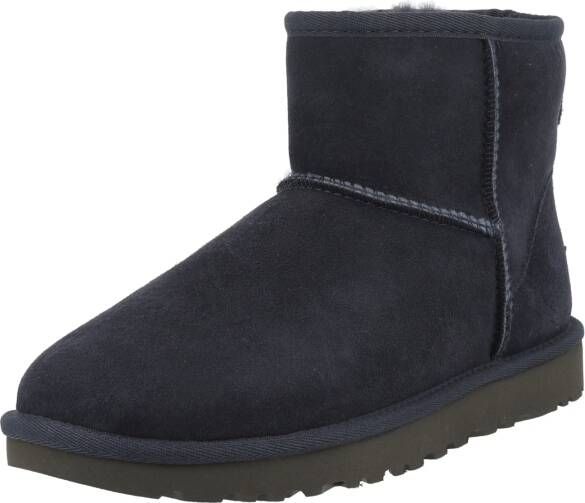 Ugg Boots 'Classic Mini II'