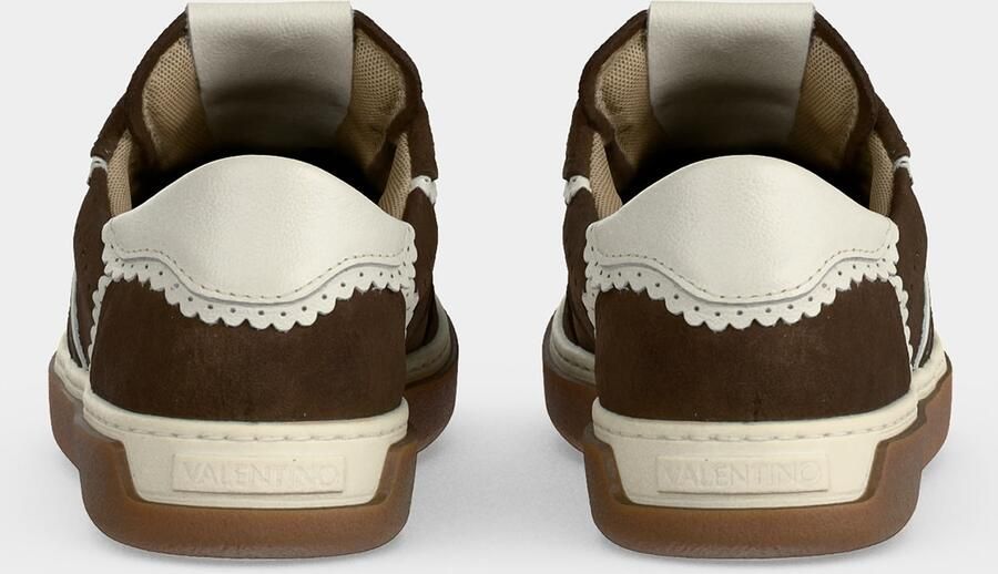 Valentino Shoes Sneakers laag 'GLOSSY' donkerbruin natuurwit - Foto 4