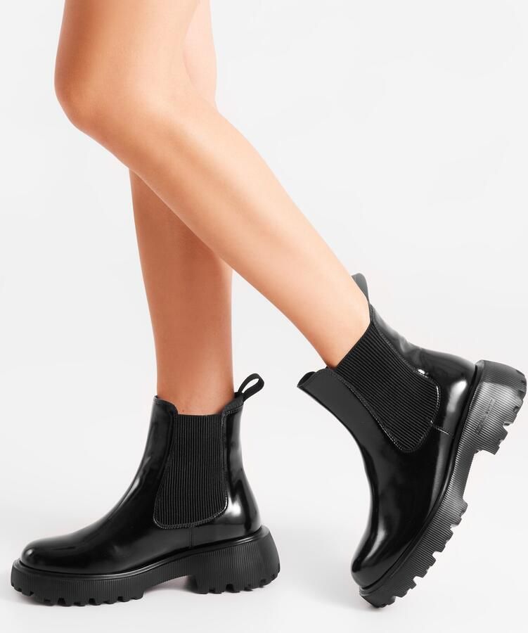 WODEN Chelsea boots 'Aya Patent' zwart - Foto 4