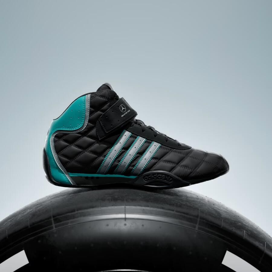 Adidas ADIRACER HI MERCEDES AMG PETRONAS F1 TEAM SCHOENEN - Foto 3