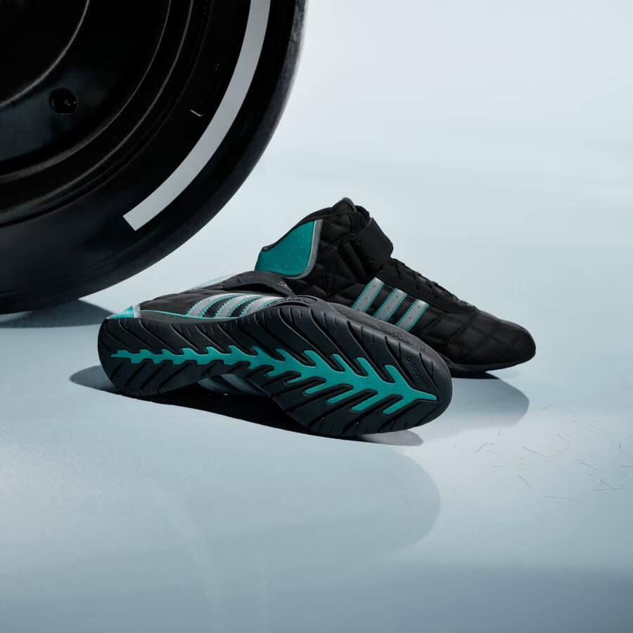 Adidas ADIRACER HI MERCEDES AMG PETRONAS F1 TEAM SCHOENEN - Foto 4