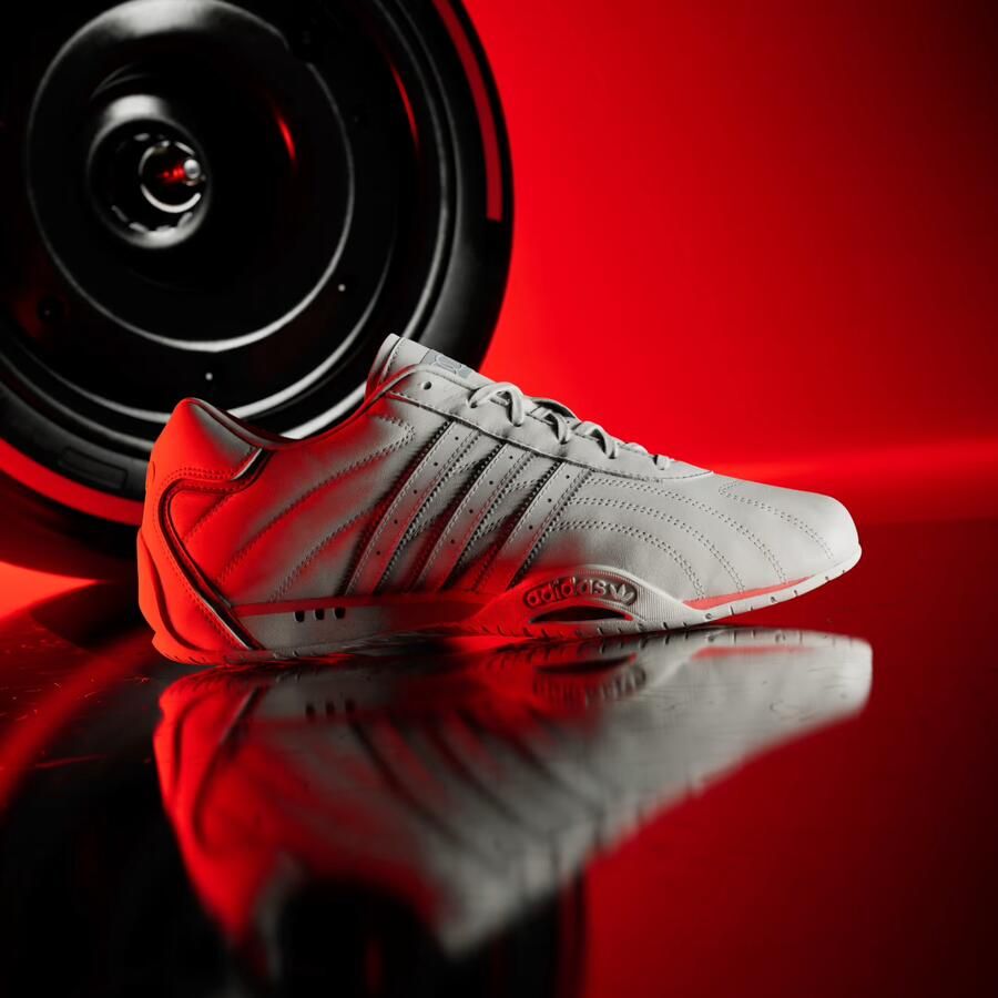 Adidas ADIRACER LO AUDI REVOLUT F1 TEAM SCHOENEN - Foto 2