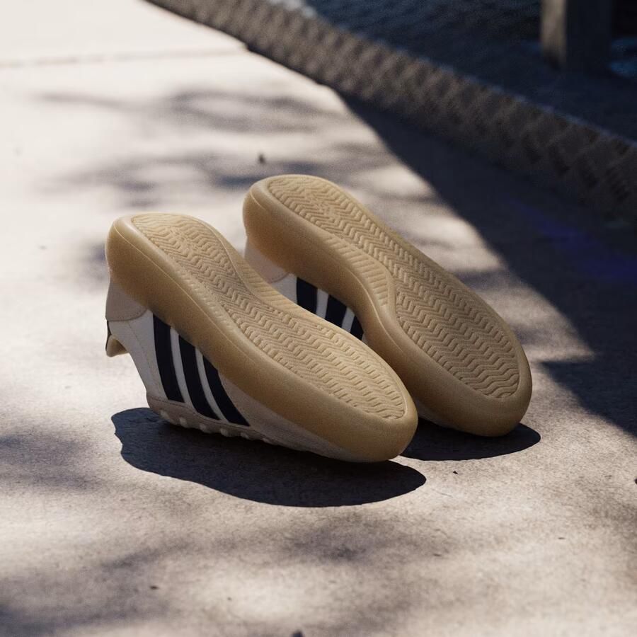 Adidas Lage Sneakers BARREDA DECODE J - Foto 9