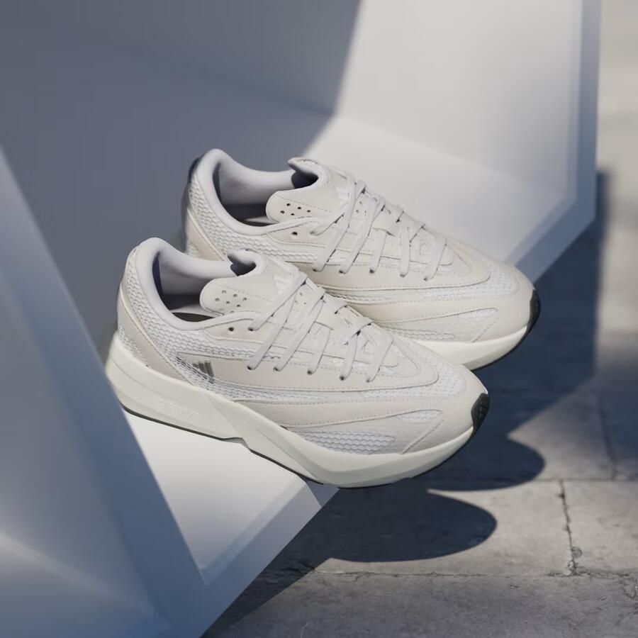 Adidas Sportswear Lightblaze Sneaker Running in beige formaten: 37.333 - Foto 10