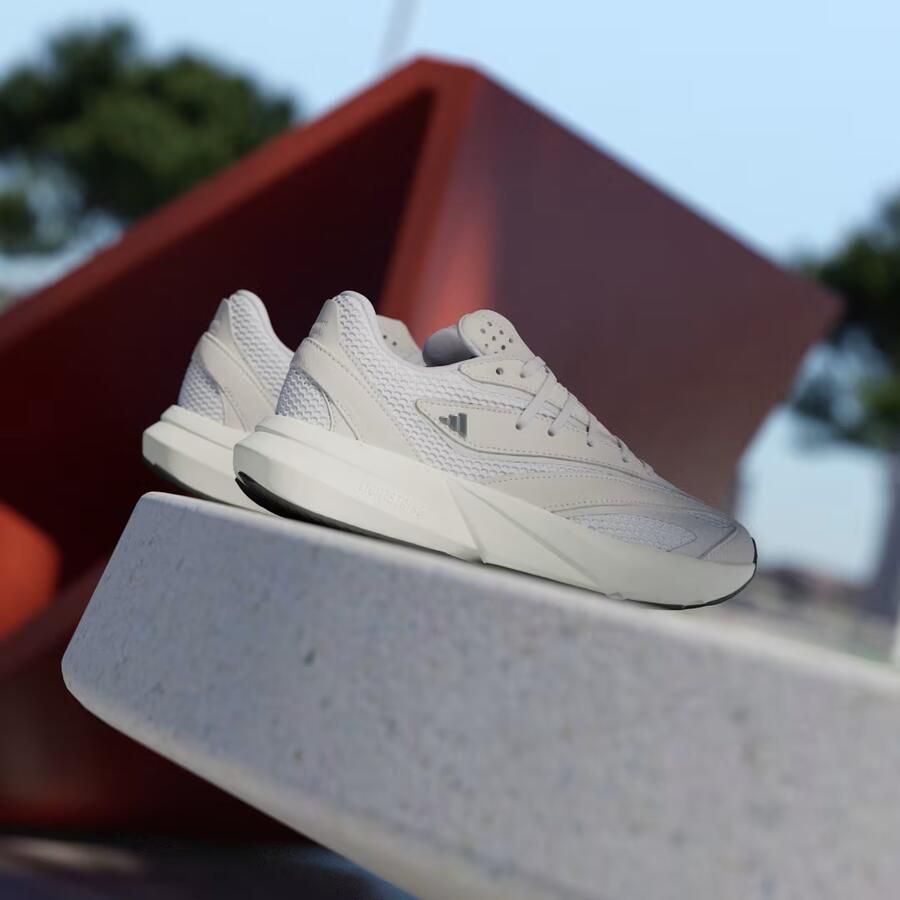 Adidas Sportswear Lightblaze Sneaker Running in beige formaten: 37.333 - Foto 11