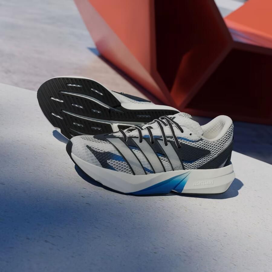 Adidas LIGHTBLAZE SCHOENEN - Foto 3