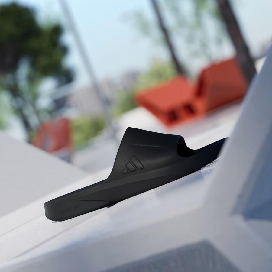 Adidas Sportswear LIGHTSHIFT SLIPPERS Unisex Zwart - Foto 2