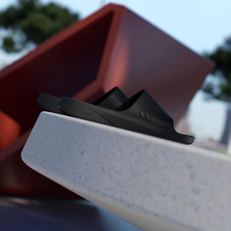 Adidas Sportswear LIGHTSHIFT SLIPPERS Unisex Zwart - Foto 5