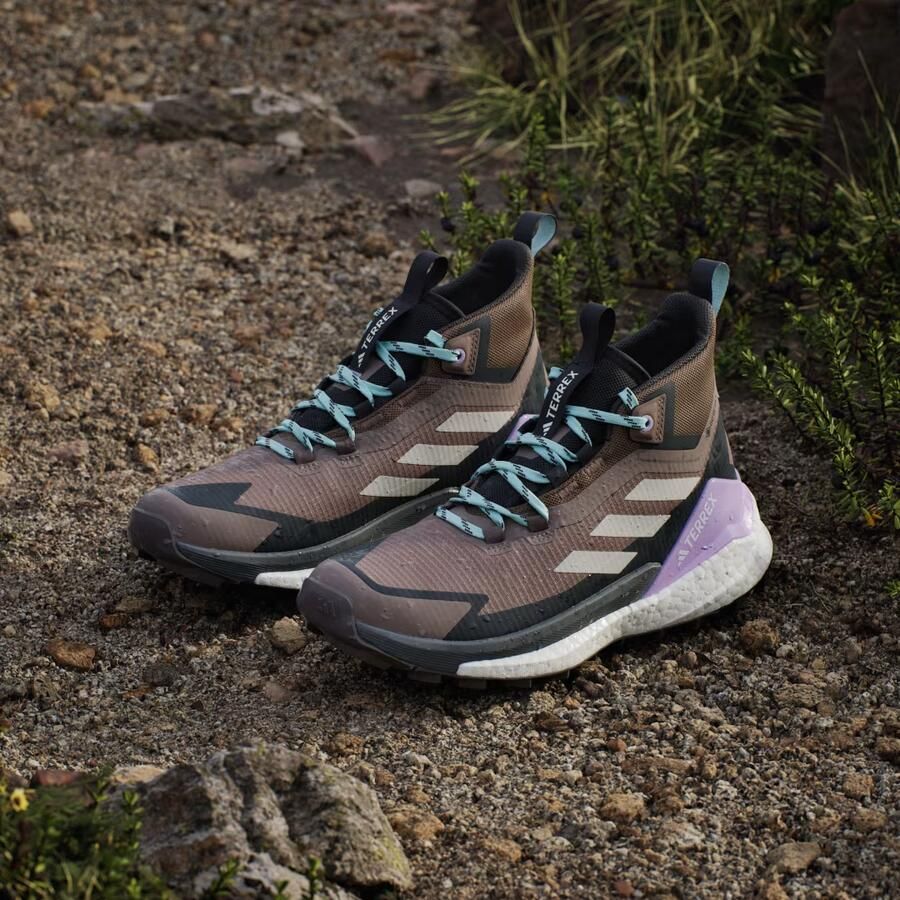 ADIDAS TERREX Boots 'Free Hiker 2.0' chocoladebruin brokaat lavendel wit