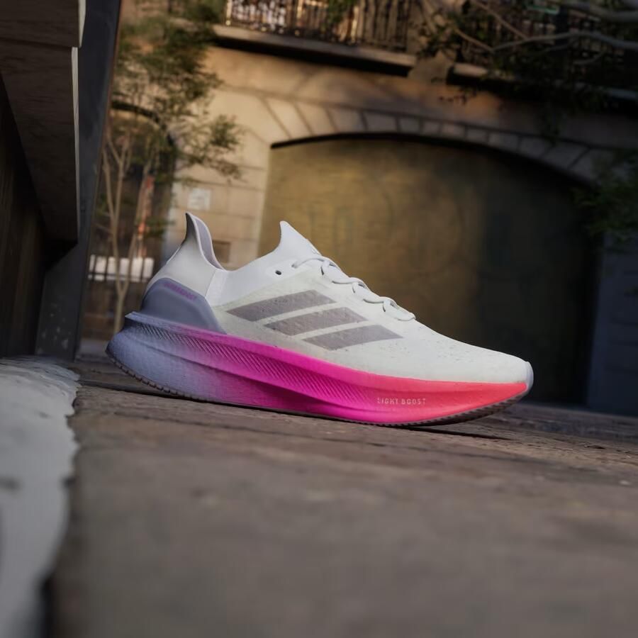 Adidas Ultraboost 5 Strung Schoenen