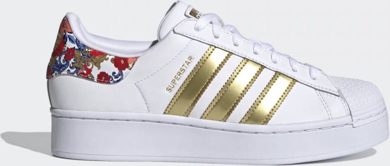 adidas white superstar