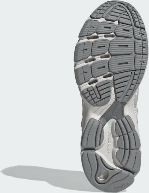 Adidas Astir Schoenen