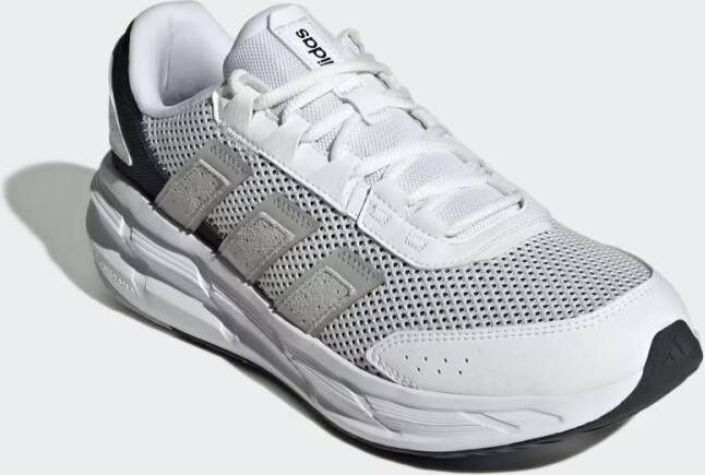 Adidas Astrastar Sneakers