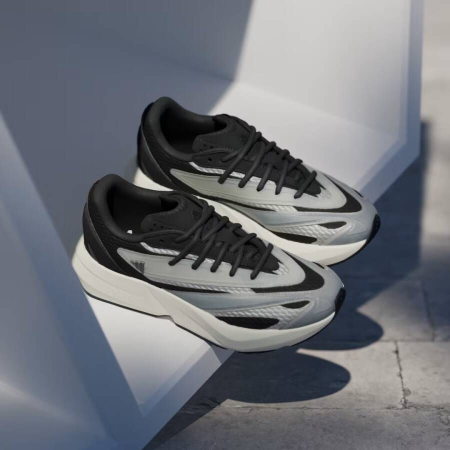 Adidas Lightblaze Schoenen