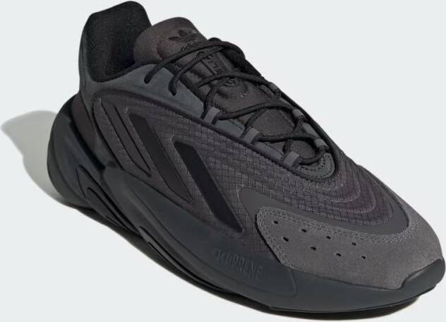 Adidas OZELIA Schoenen