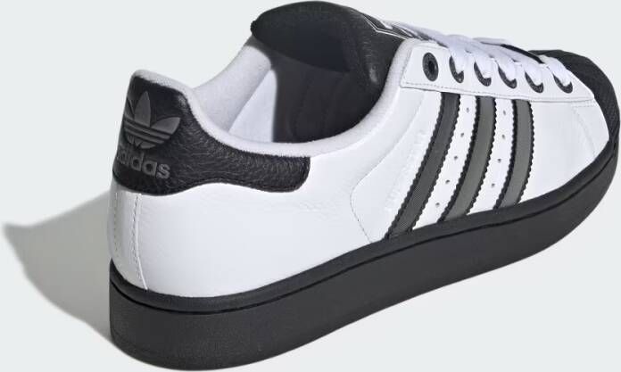 Adidas Superstar II sneakers