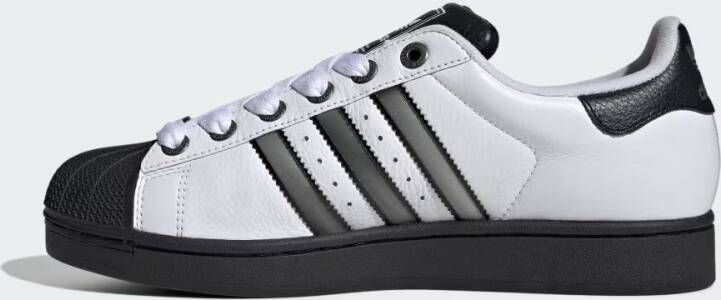 Adidas Superstar II sneakers