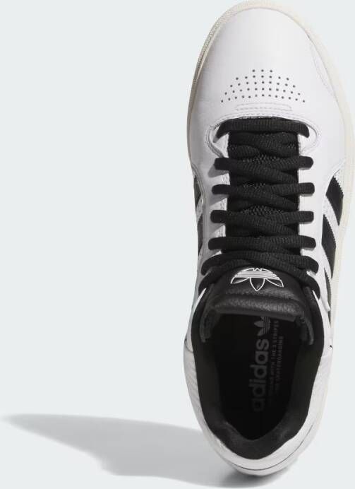 Adidas Tyshawn Schoenen