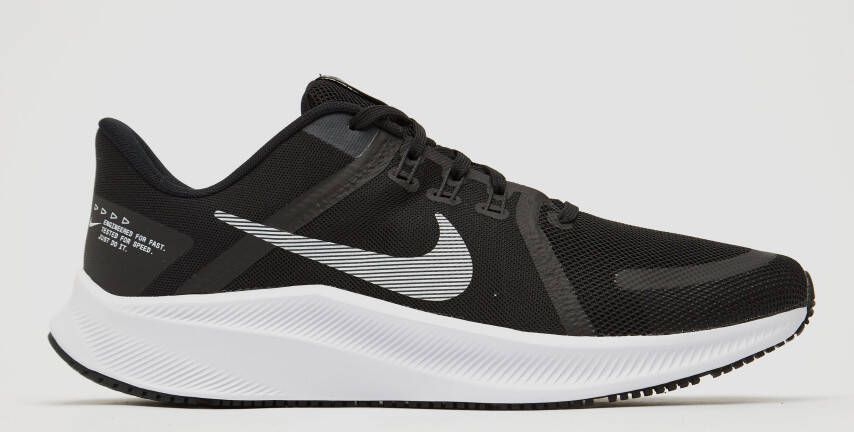 Nike quest 4 hardloopschoenen zwart wit heren