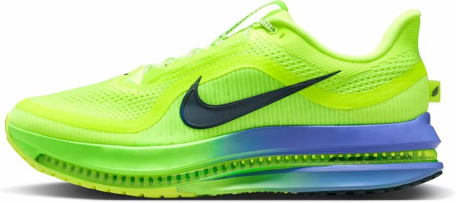 Nike Pegasus Premium hardloopschoenen voor heren (straat) Geel